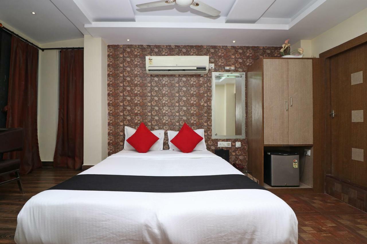 Hotel Heaven Calcutta  Esterno foto