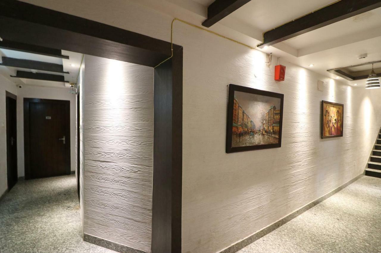 Hotel Heaven Calcutta  Esterno foto