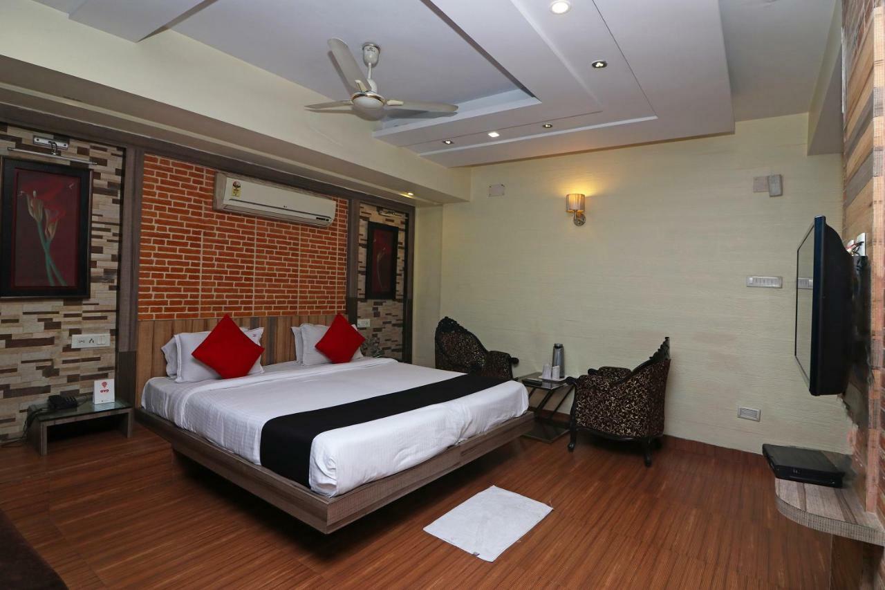 Hotel Heaven Calcutta  Esterno foto
