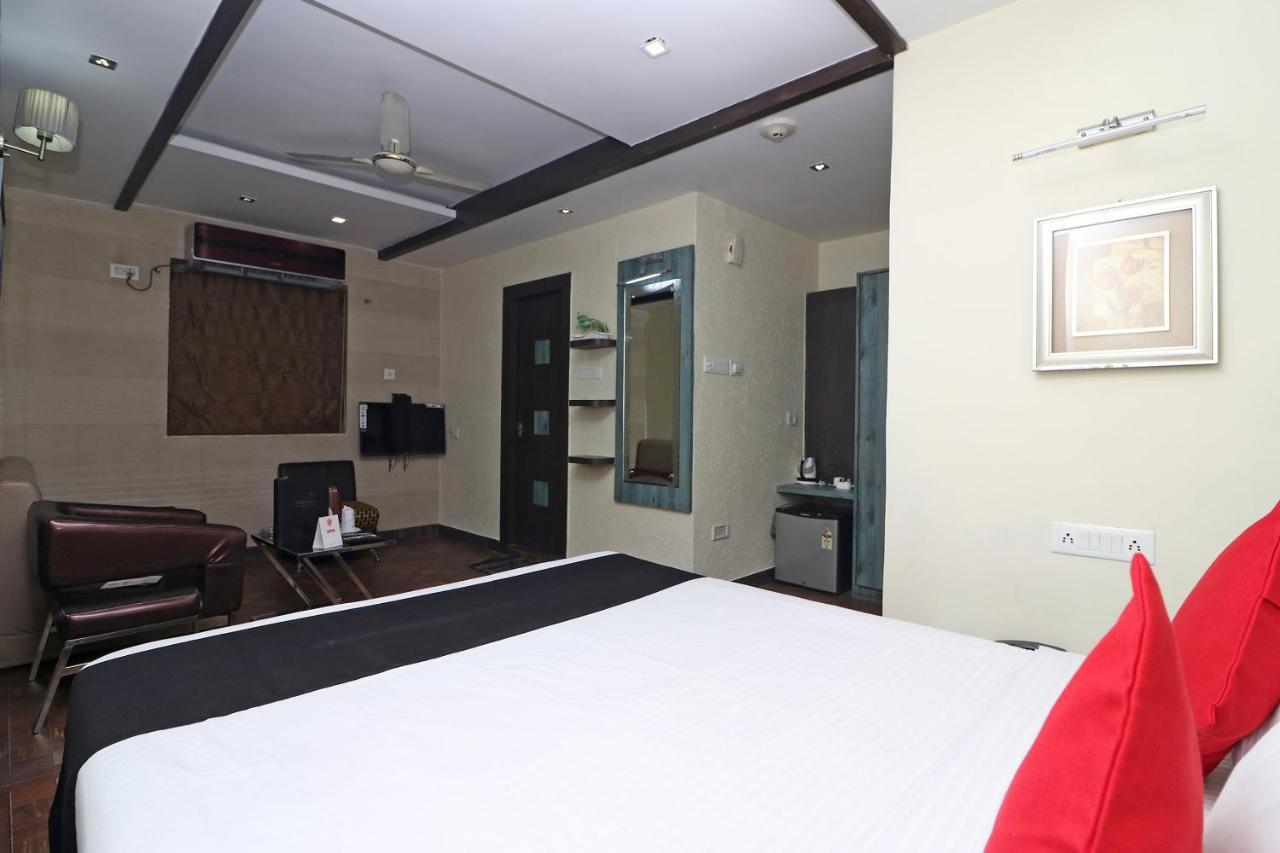 Hotel Heaven Calcutta  Esterno foto