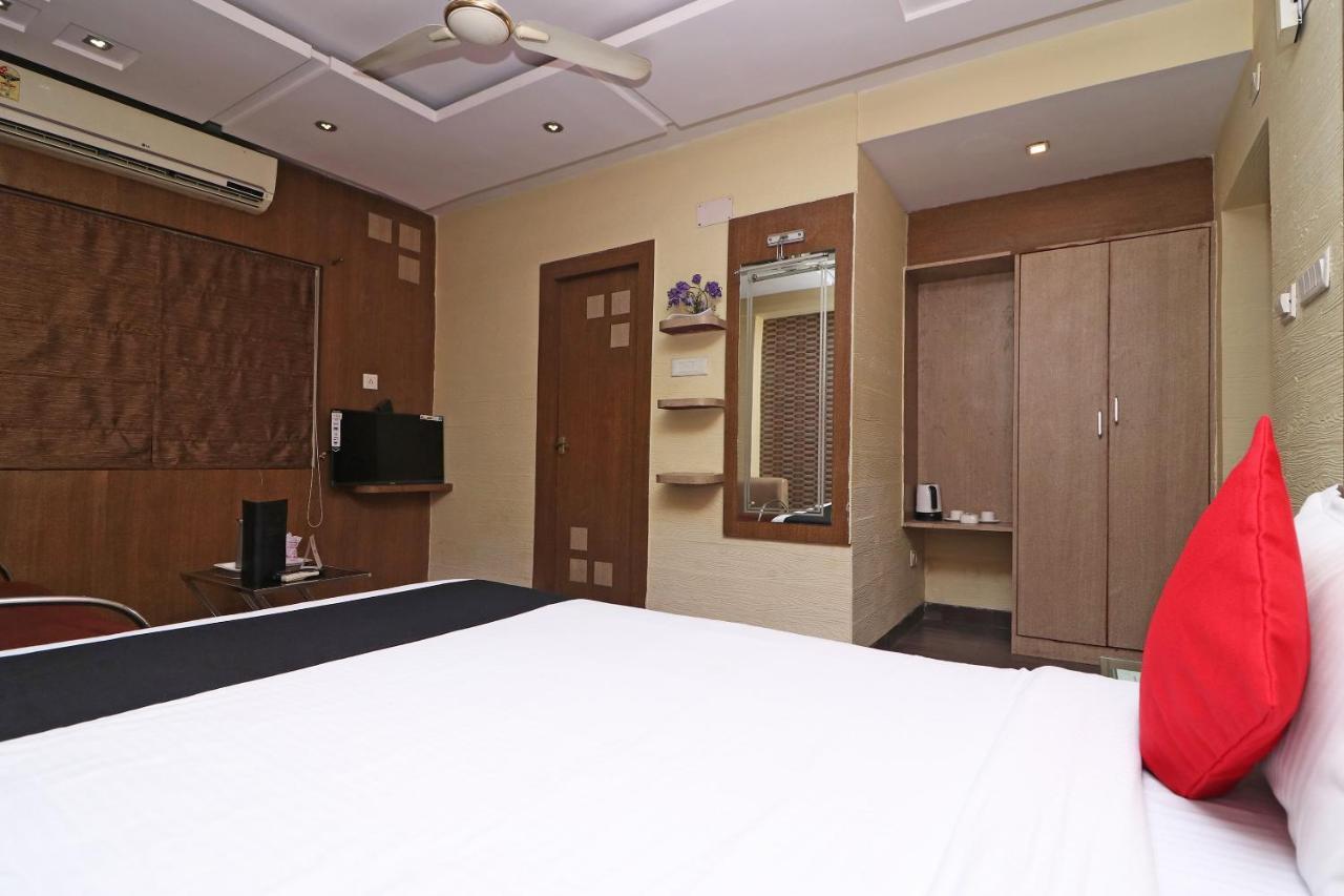 Hotel Heaven Calcutta  Esterno foto