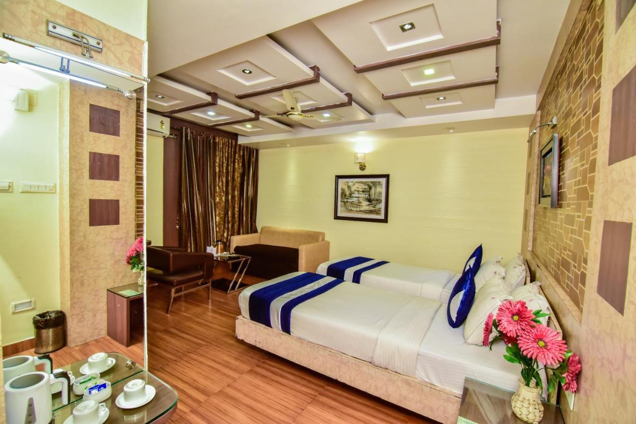 Hotel Heaven Calcutta  Esterno foto