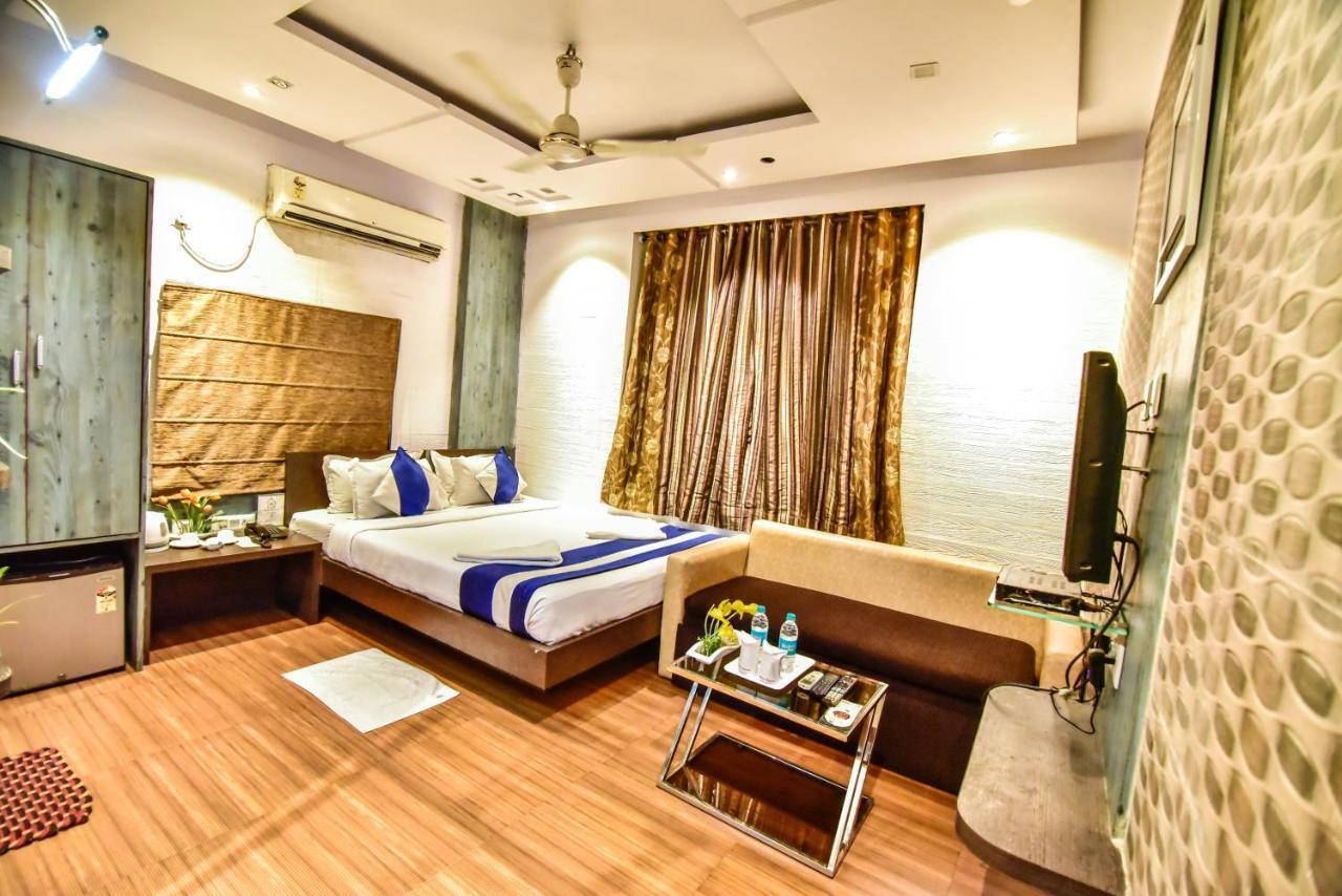 Hotel Heaven Calcutta  Esterno foto
