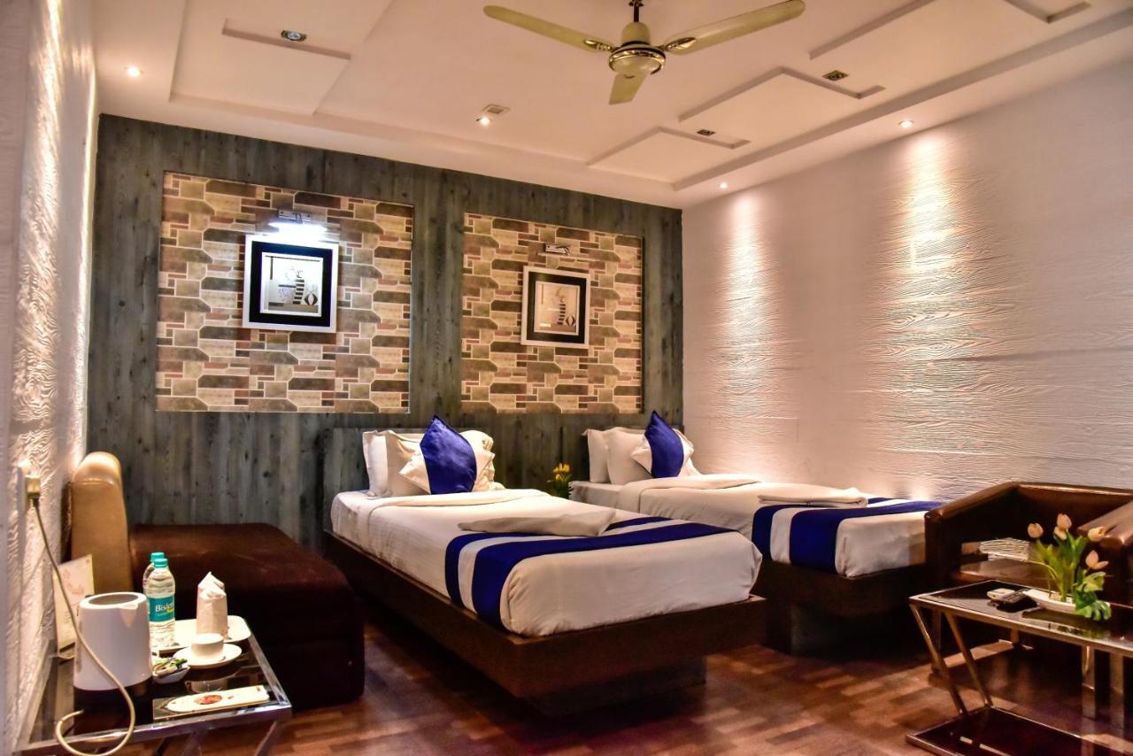 Hotel Heaven Calcutta  Esterno foto